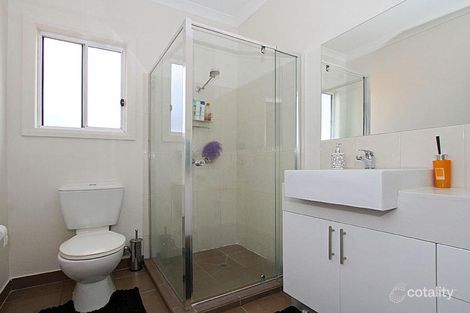 Property photo of 2/27 Finchley Avenue Glenroy VIC 3046