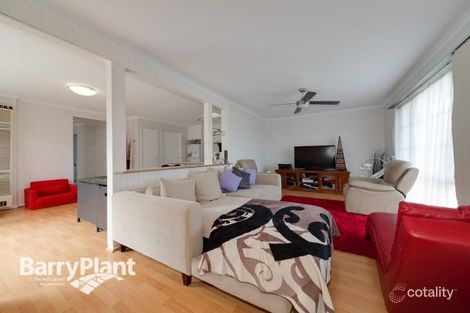 Property photo of 59 Ormond Road Hampton Park VIC 3976