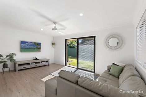 Property photo of 37 Rawlinna Drive Mermaid Waters QLD 4218