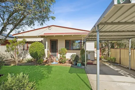 60 Dunalban Ave, Woy Woy, NSW 2256