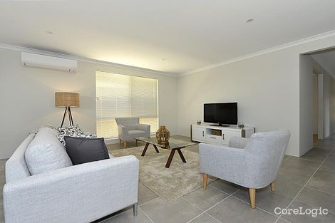 Property photo of 31 Bartley Chase Aveley WA 6069