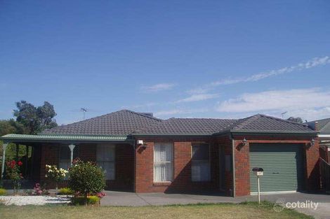 Property photo of 2 Beech Place Hallam VIC 3803