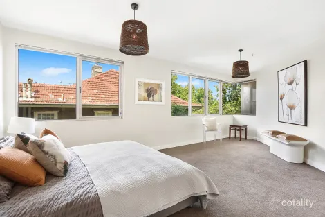 Property photo of 16/12 Acland Street St Kilda VIC 3182