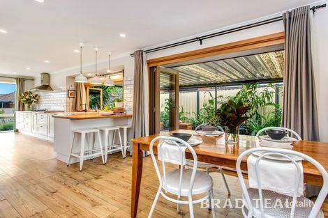 Property photo of 22 McShane Drive Kealba VIC 3021