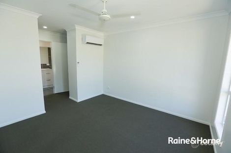 Property photo of 5 Phelps Circuit Kirkwood QLD 4680
