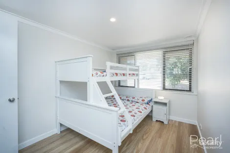 Property photo of 14 Delaware Place Kallaroo WA 6025