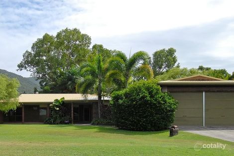 1 Beaver St, Clifton Beach, QLD 4879