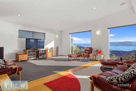 Property photo of 10 Pintoresca Place Tranmere TAS 7018