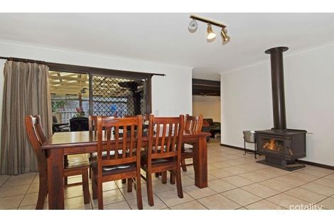 Property photo of 4 Myna Court Carrum Downs VIC 3201