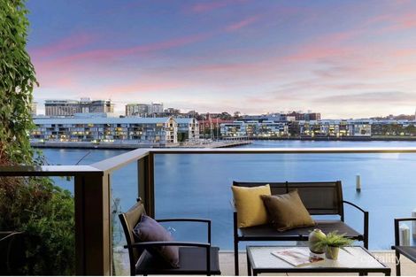 Property photo of 401/25 Barangaroo Avenue Barangaroo NSW 2000