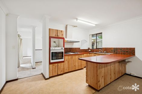 Property photo of 22 Burnham Way Shelley WA 6148