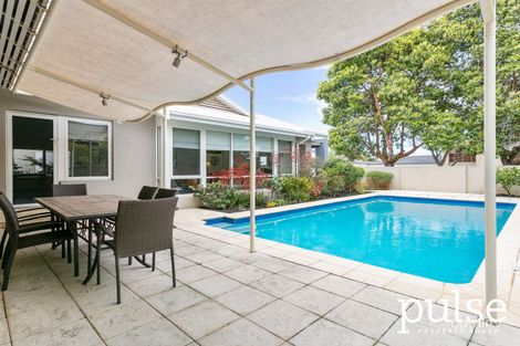 Property photo of 14 First Avenue Rossmoyne WA 6148