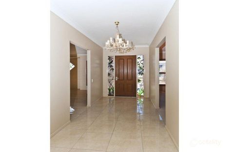 Property photo of 2 Saba Court Middle Ridge QLD 4350