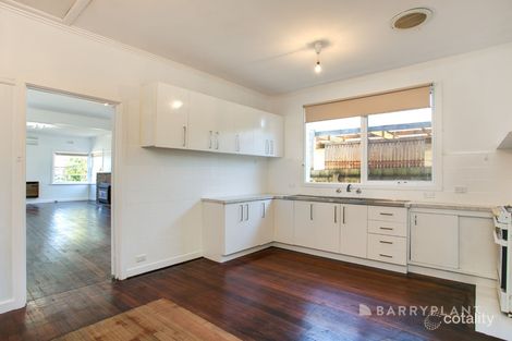 Property photo of 39 Seventh Avenue Rosebud VIC 3939