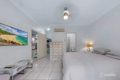 Property photo of 49/21 Shute Harbour Road Cannonvale QLD 4802