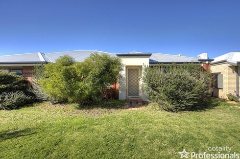 29/91 Lowanna Way, Armadale, WA 6112