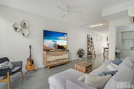 Property photo of 34 South Bay Drive Varsity Lakes QLD 4227