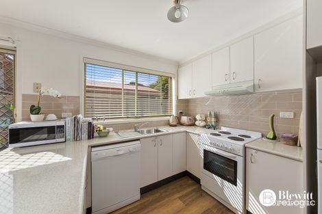 Property photo of 6/1-7 Torpy Place Jerrabomberra NSW 2619