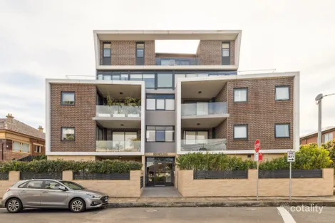 Property photo of 2/7 Pittwater Road Gladesville NSW 2111