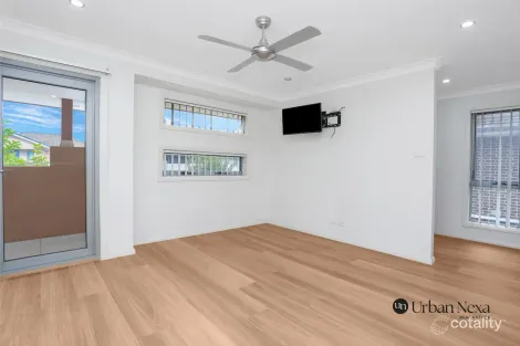 Property photo of 8 Thomas Icely Avenue Bungarribee NSW 2767