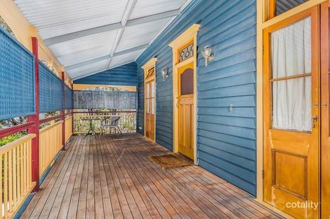 Property photo of 24 Railway Parade Norman Park QLD 4170