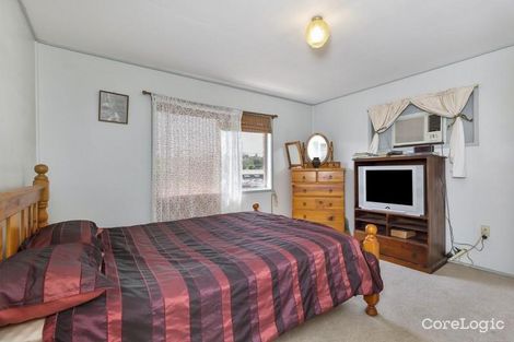 Property photo of 11 Bergins Hill Road Bundamba QLD 4304