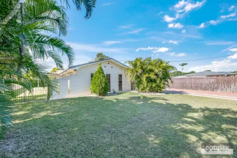 44 Harvey St, Avenell Heights, QLD 4670