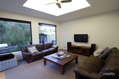 Property photo of 9 Bushland Close Dunsborough WA 6281