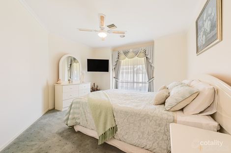 Property photo of 15 Larose Place Werribee VIC 3030