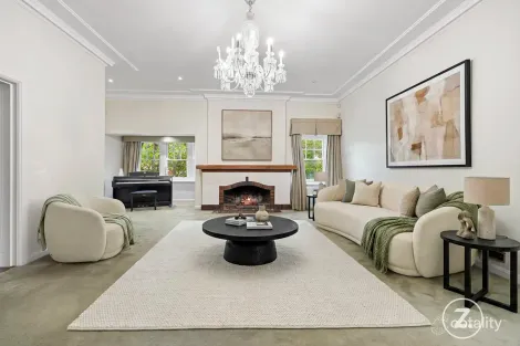 Property photo of 41 Leslie Road Essendon VIC 3040