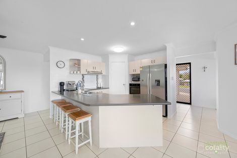 Property photo of 11 Surita Court Boyne Island QLD 4680