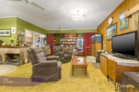 Property photo of 21 Surrey Road Mount Waverley VIC 3149