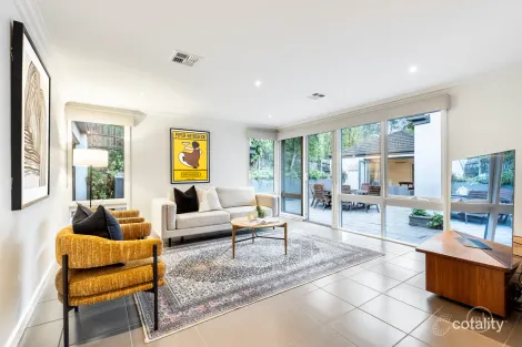 Property photo of 15 Diamond Street Eltham VIC 3095