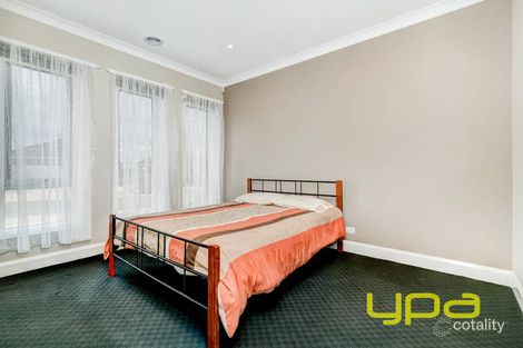 Property photo of 17 Lawrence Avenue Harkness VIC 3337