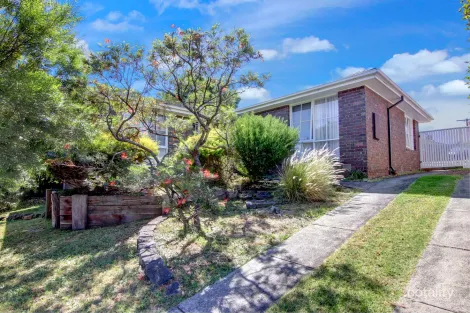 Property photo of 83 Karingal Drive Frankston VIC 3199