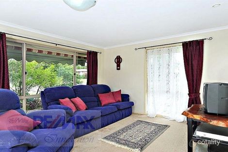 Property photo of 2 Lindesay Court Sinnamon Park QLD 4073