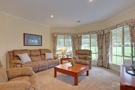 Property photo of 35 Silverleaf Place Healesville VIC 3777