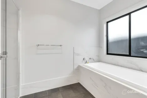 Property photo of 13 Azalea Drive Angle Vale SA 5117