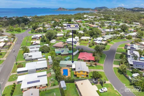 Property photo of 11 Ashgrove Crescent Taranganba QLD 4703