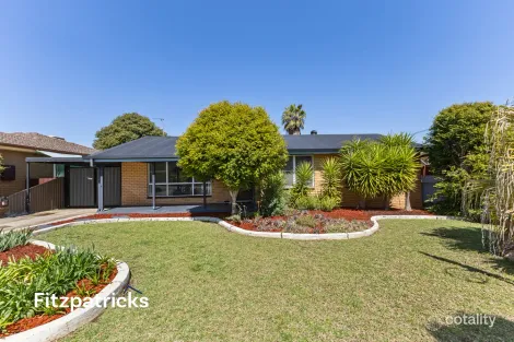 252 Fernleigh Rd, Ashmont, NSW 2650