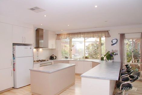 Property photo of 28 Corrimal Avenue Noarlunga Downs SA 5168