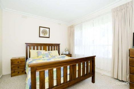 Property photo of 73 Windella Crescent Glen Waverley VIC 3150