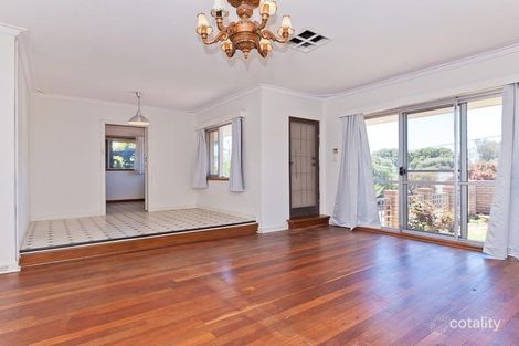 Property photo of 15 Newborough Street Scarborough WA 6019