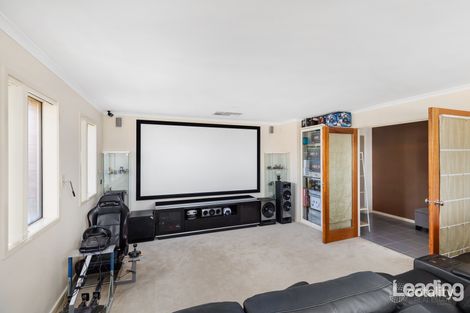 Property photo of 48 Backhaus Avenue Sunbury VIC 3429