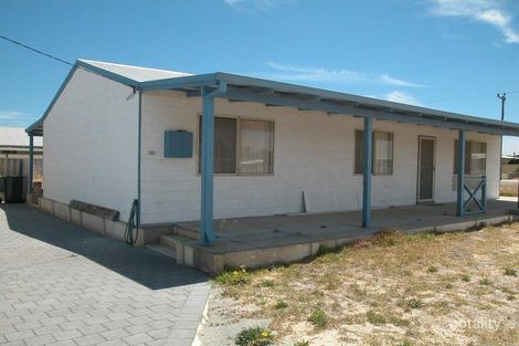 2 Ward St, Jurien Bay, WA 6516