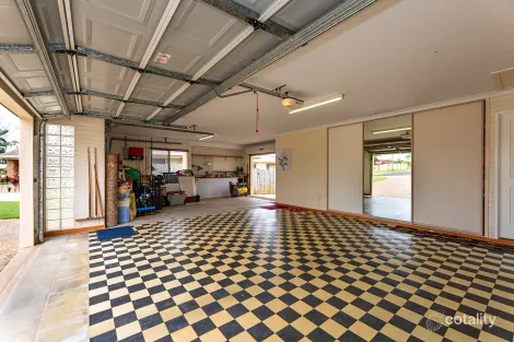 Property photo of 9 Robina Drive Avoca QLD 4670