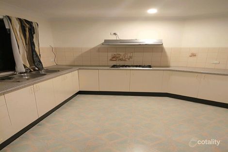 2 Bach Pl, Bonnyrigg Heights, NSW 2177