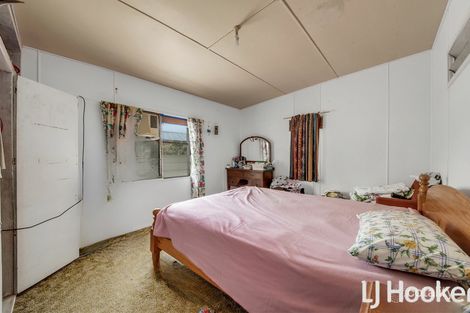 Property photo of 5 Aquarius Avenue River Ranch QLD 4680