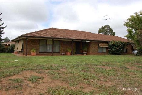 27 Albert St, Darley, VIC 3340