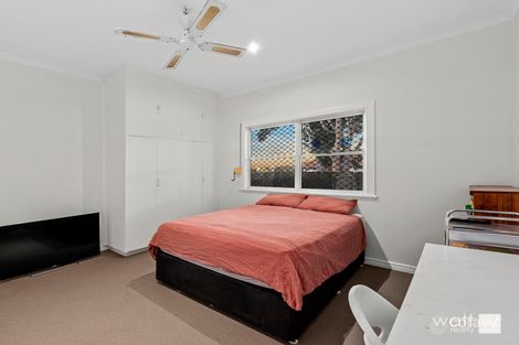 Property photo of 582 Robinson Road West Aspley QLD 4034